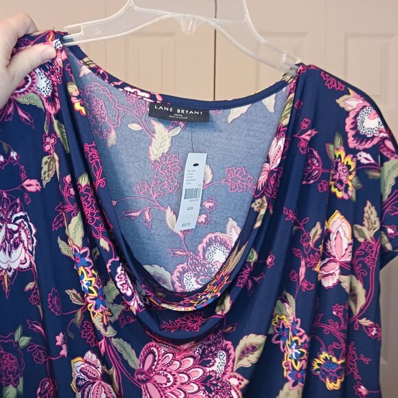 #172 NWT Lane Bryant Blue/Red Short Sleeve Top Size 1X - Picture 5 of 7